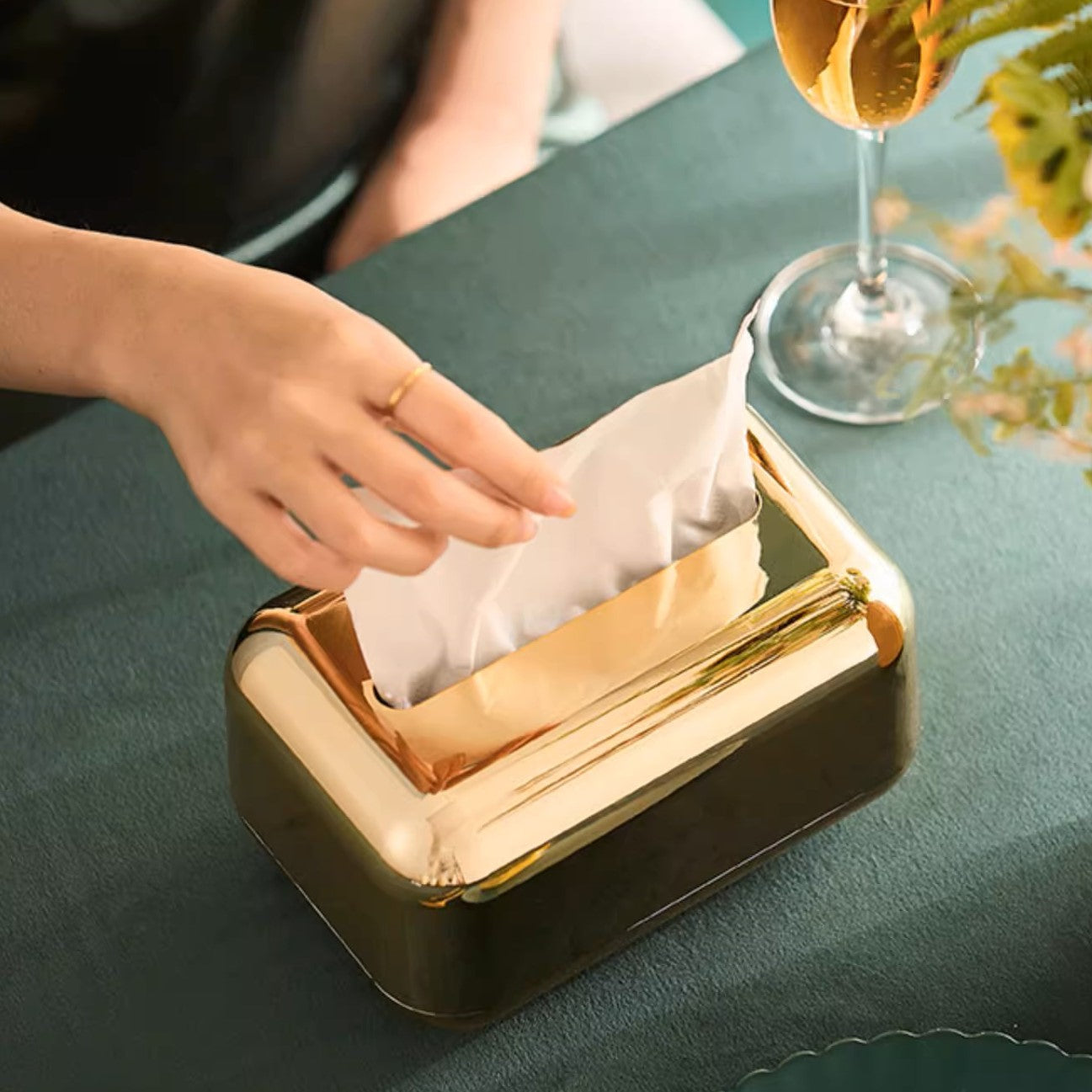 Electroplating Tissue Box