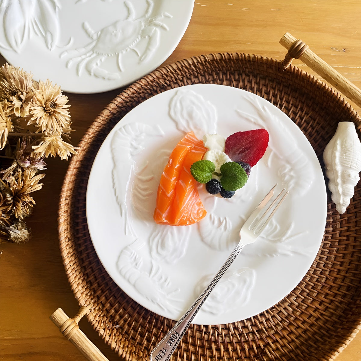 8 inch Embossed Ceramic White Plate