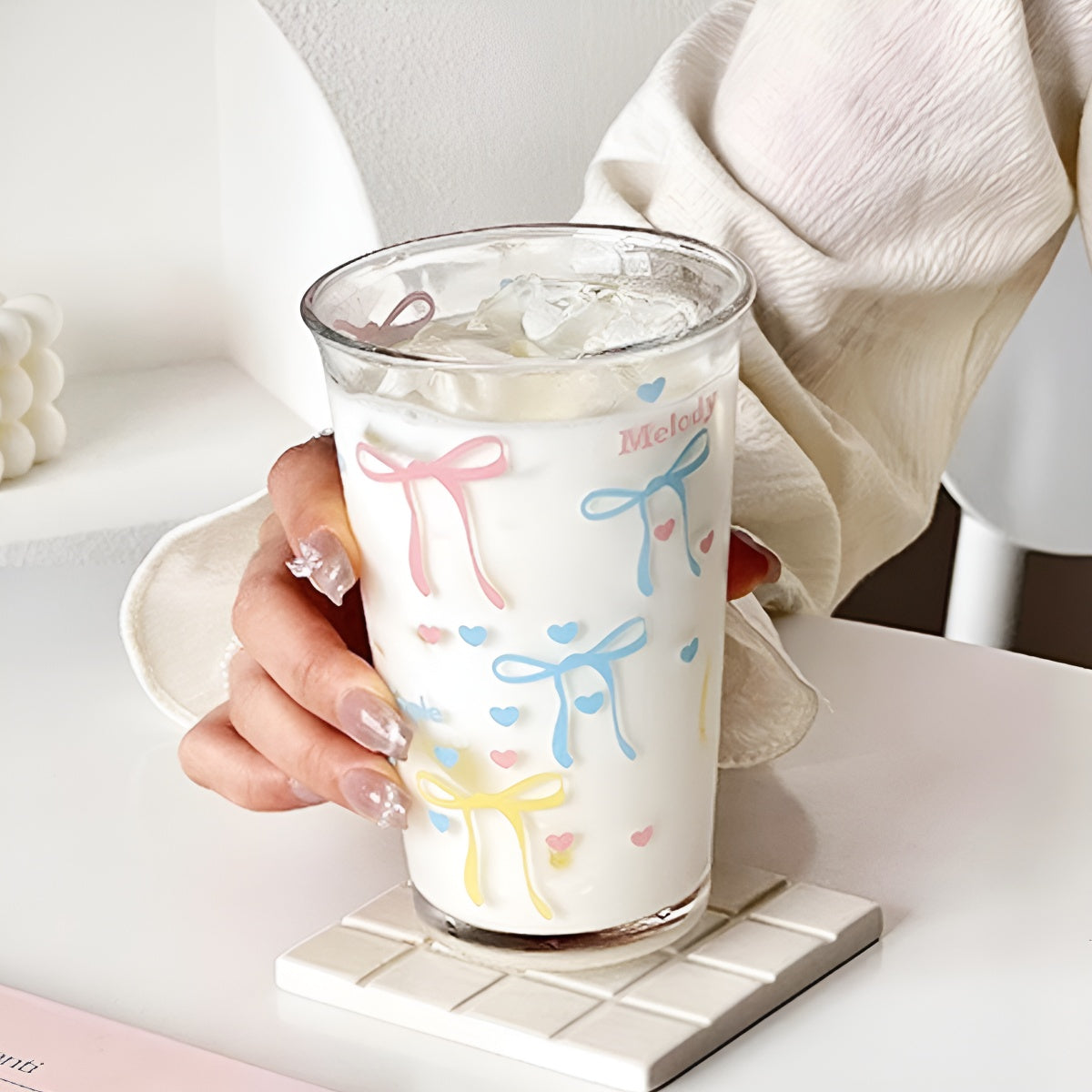 Bowknot Ribbon Pattern Glass Tumbler