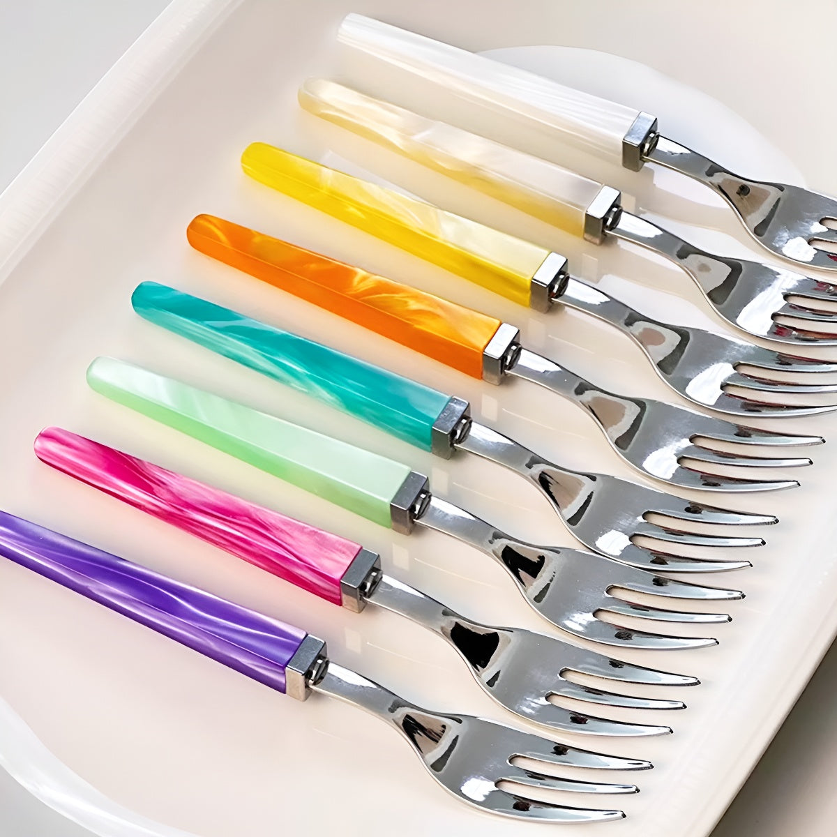 3pcs Main Course Cutlery Set with Iridescent Acrylic Handle