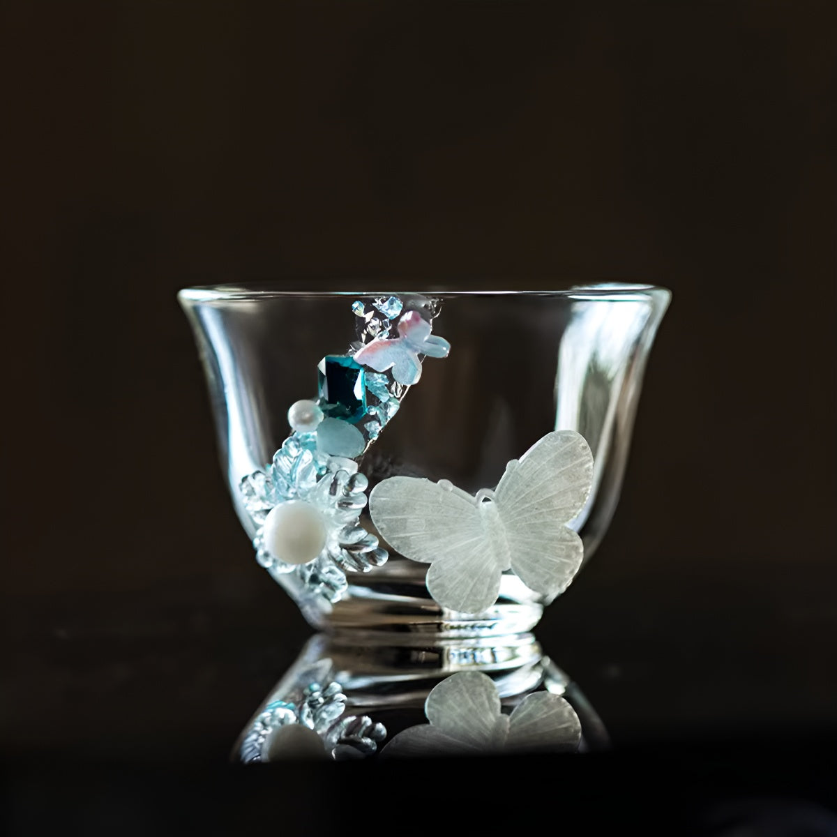 Butterfly Pearl Relief Glass Tea Cup