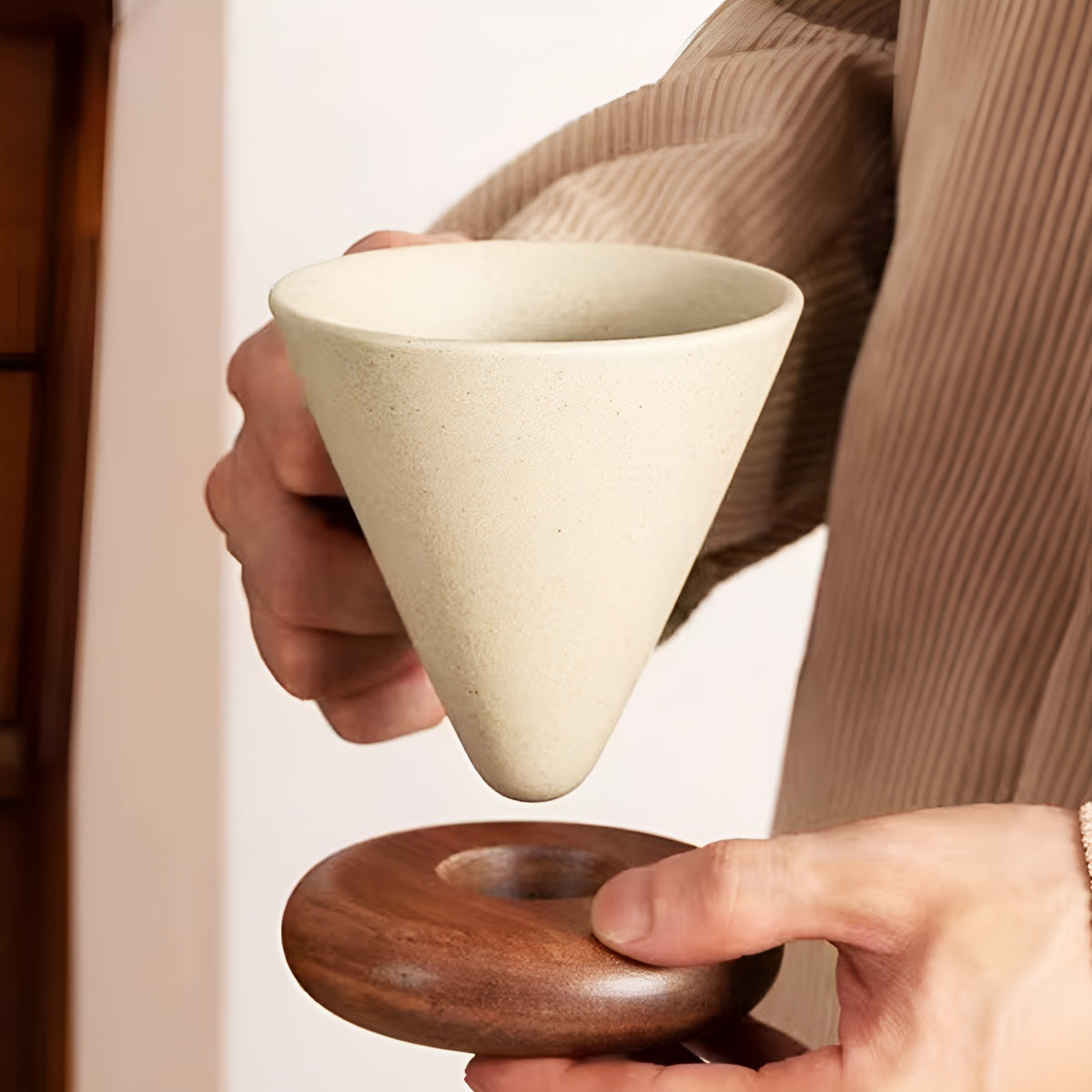 Sesame Glaze Ceramic Cone Coffee Cup with Wooden Base