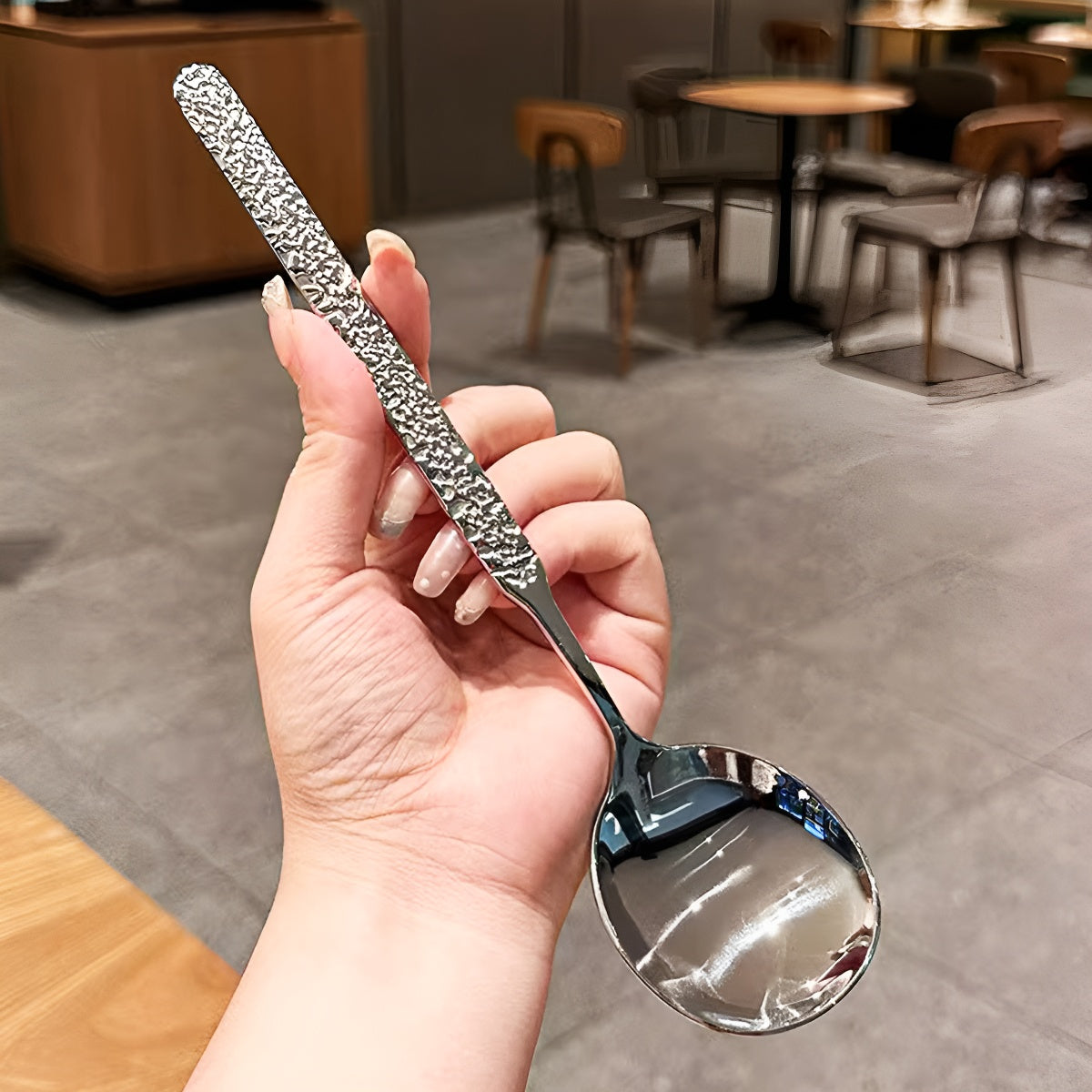 Stainless Steel Textured Handle Spoons