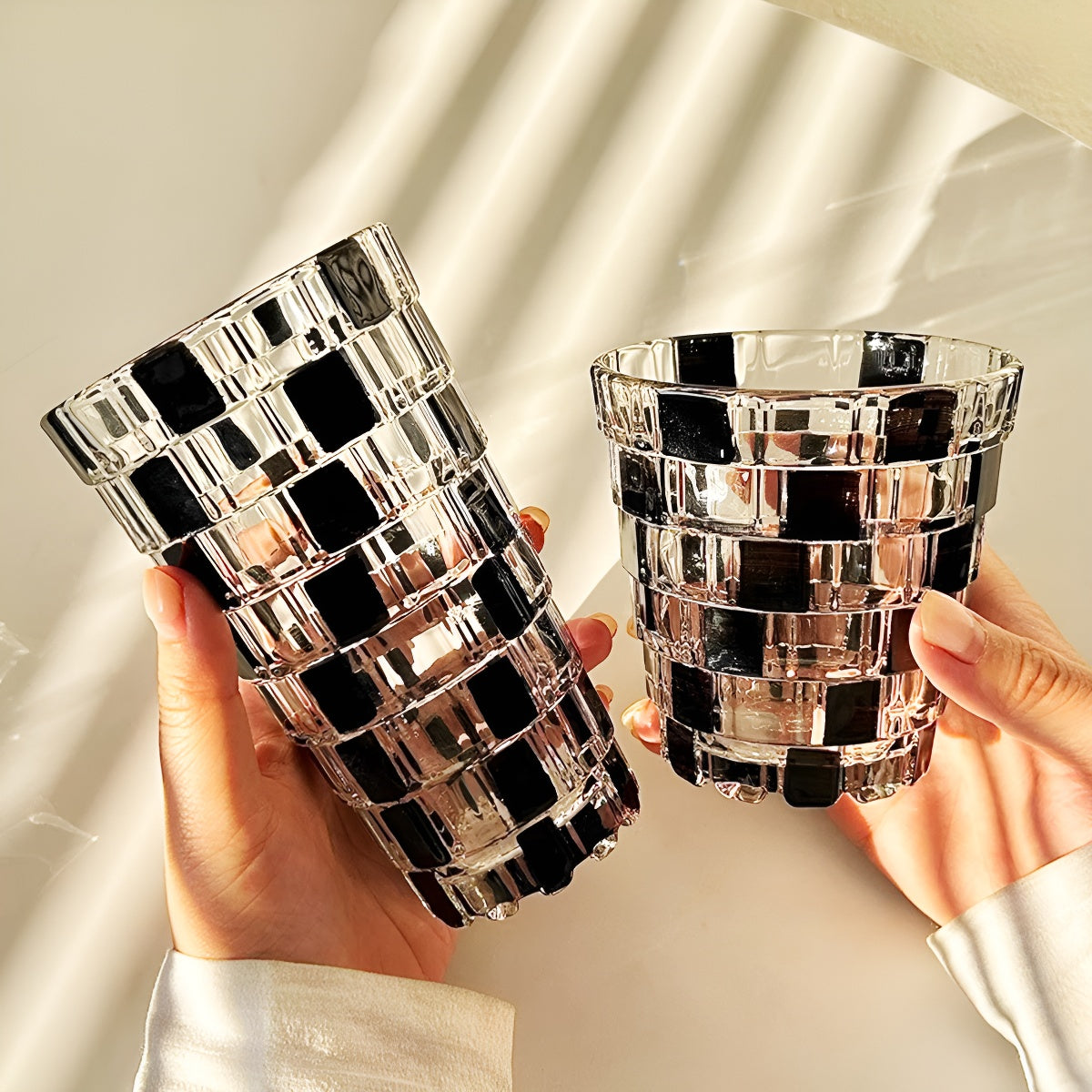 Black & Clear Woven Texture Glass Tumbler