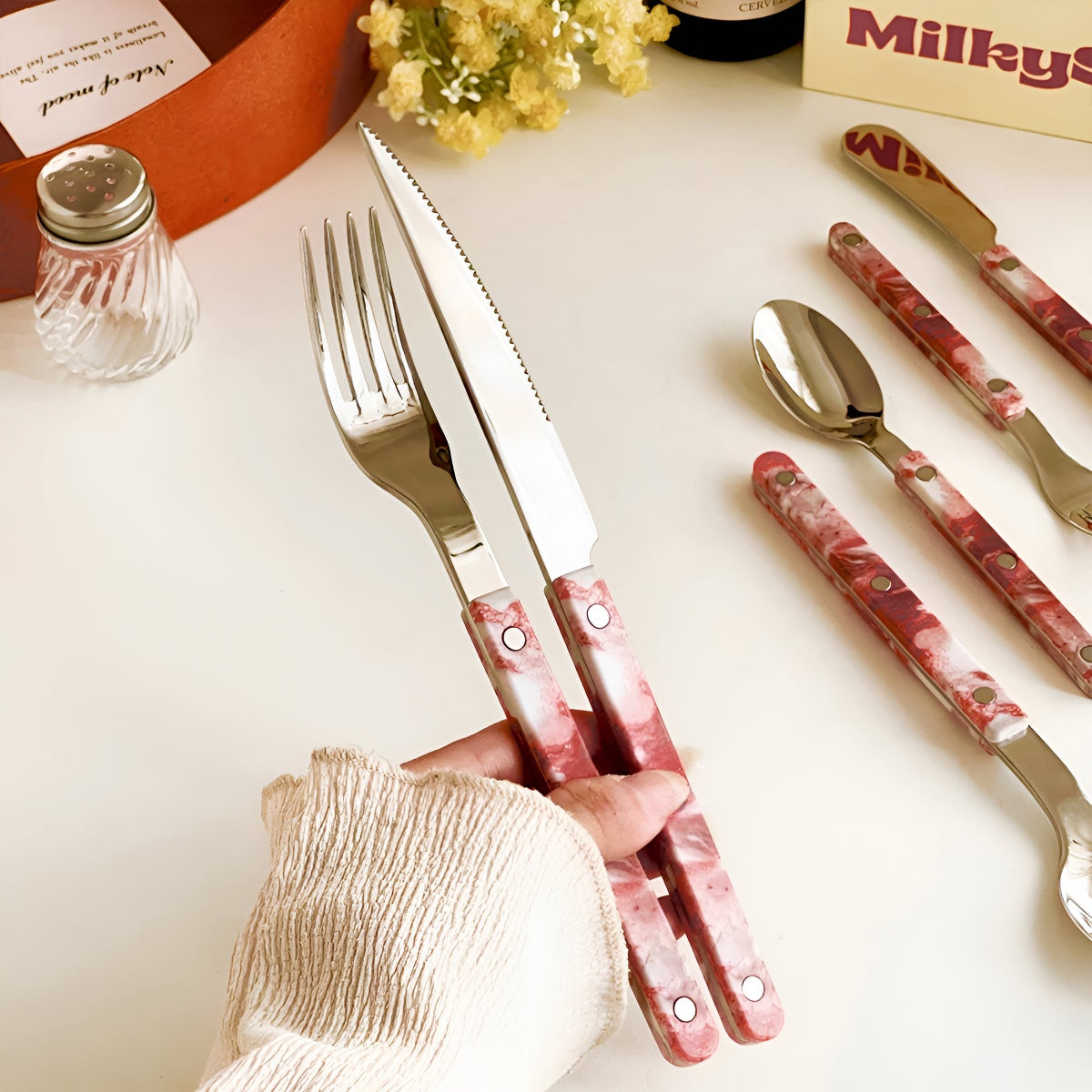 Red Stone Pattern Stainless Steel Cutlery Set