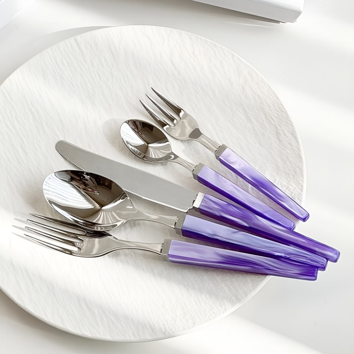 3pcs Main Course Cutlery Set with Iridescent Acrylic Handle