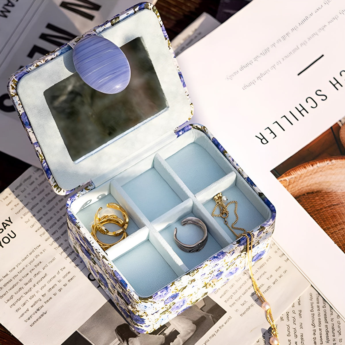 Double Layers Floral Pattern Natural Stone Closure Portable Mini Jewelry Box