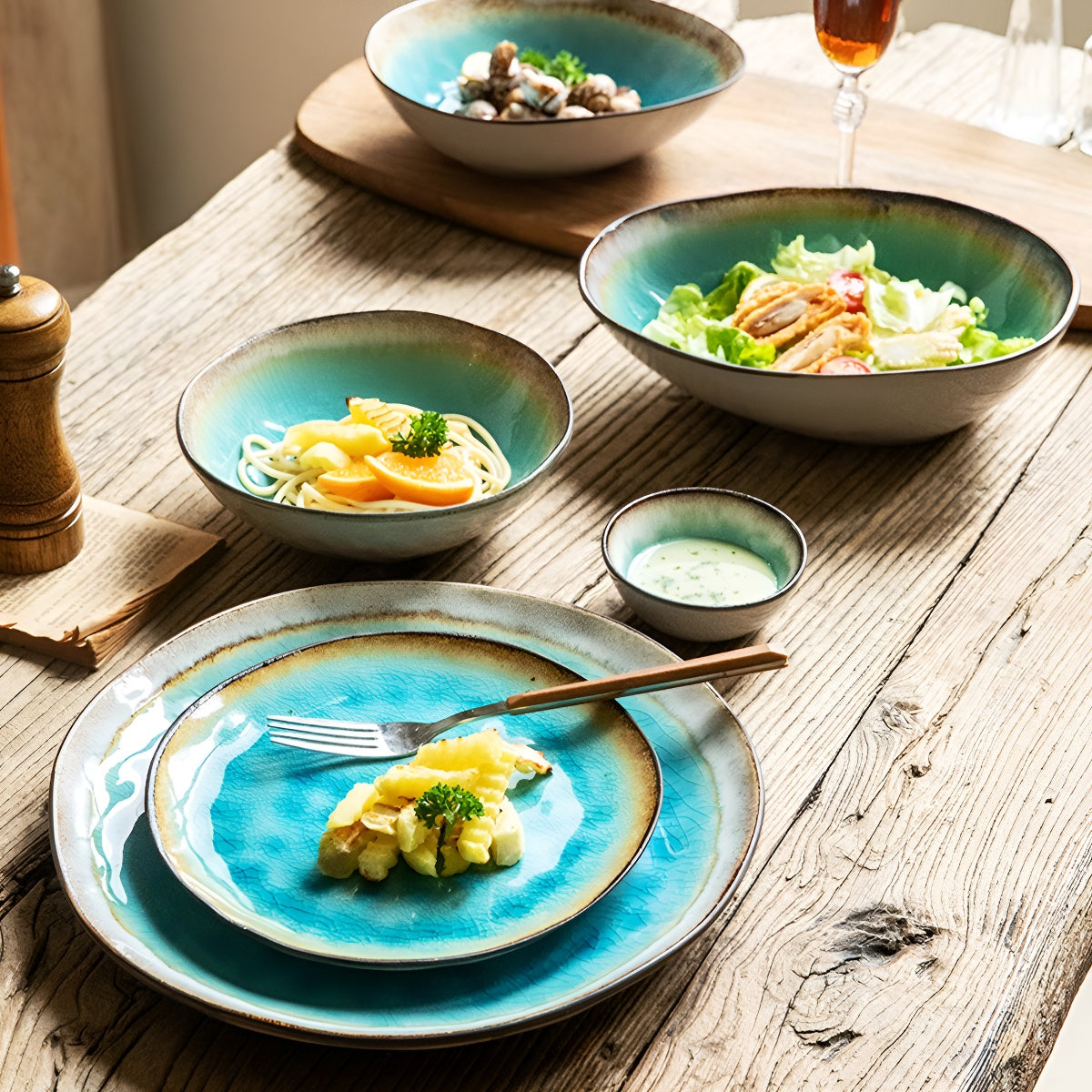 8 Inch Sea-Blue Crackle Glaze Water-Drop Ceramic Bowl