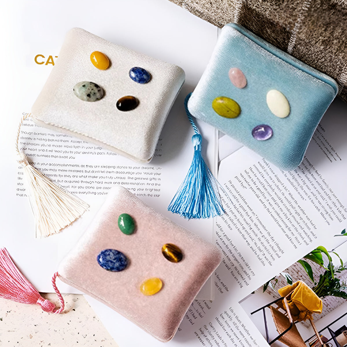 Natural Stone Decoration Velvet Travel Jewelry Case