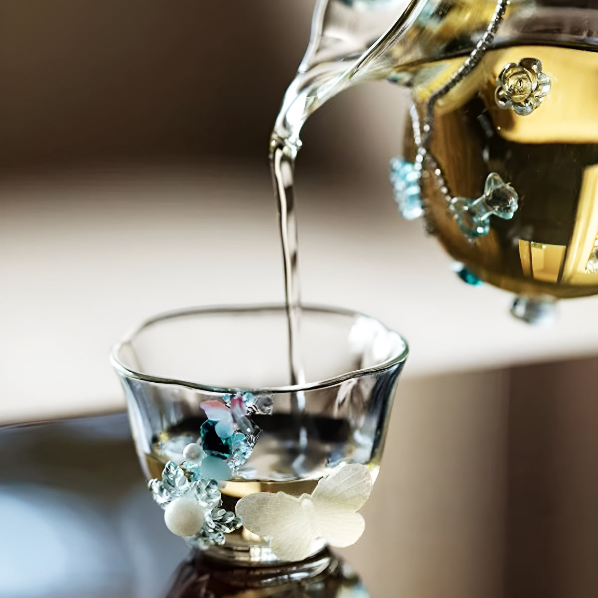 Butterfly Pearl Relief Glass Tea Cup