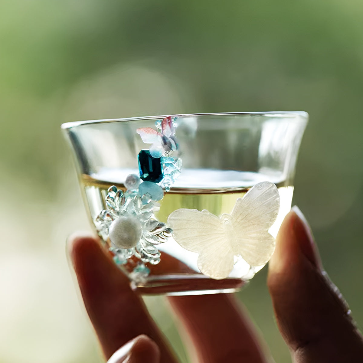 Butterfly Pearl Relief Glass Tea Cup