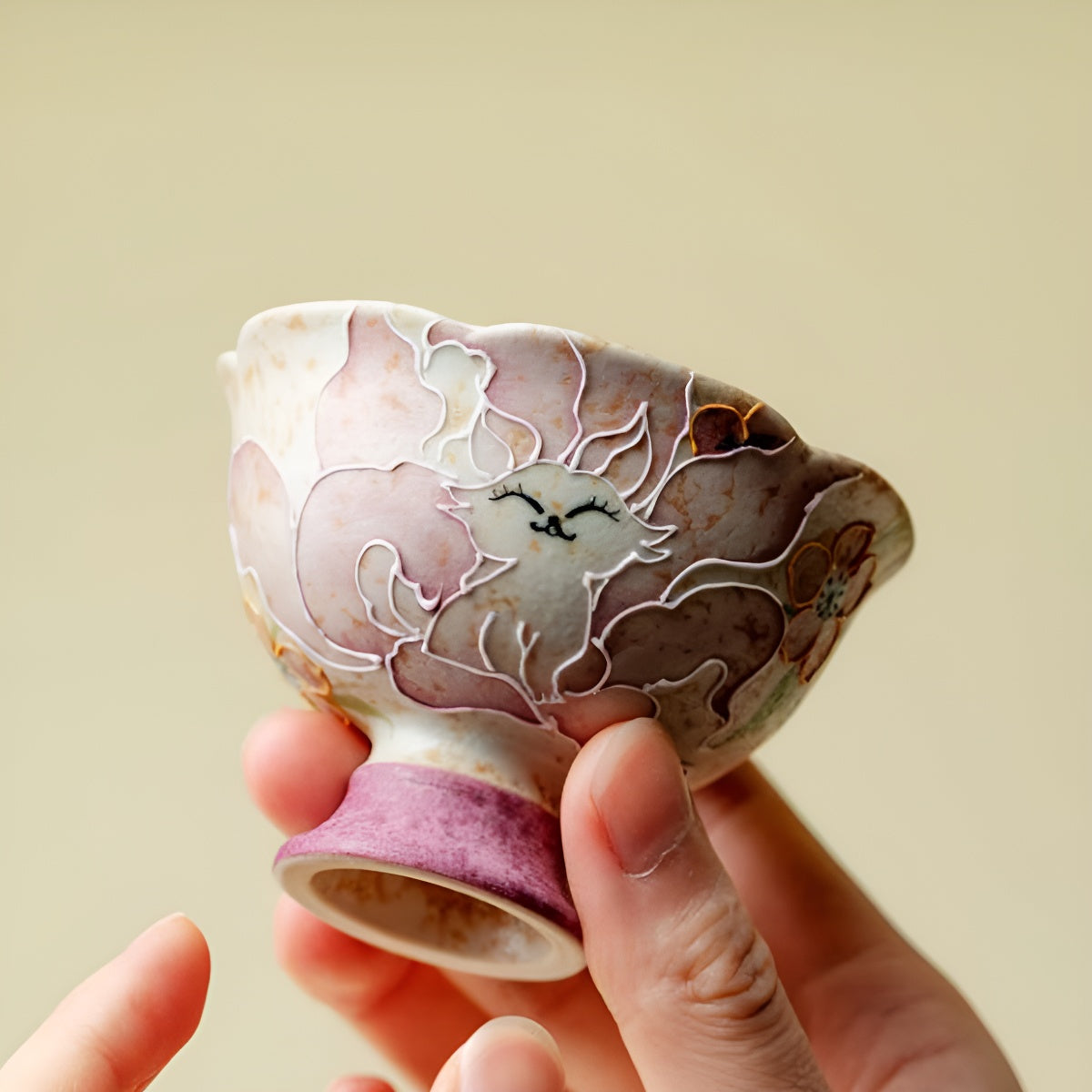 Hand-Painted Cat Floral Rim Ceramic High-Foot Tea Cup