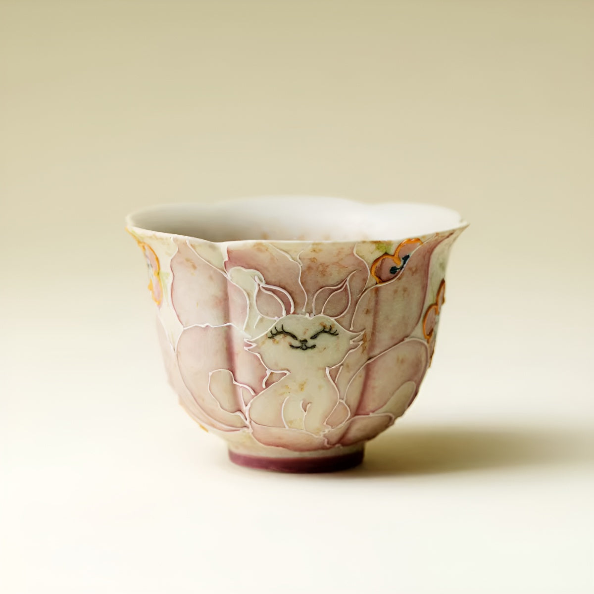 Hand-Painted Cat Lotus Rim Ceramic Tea Cup