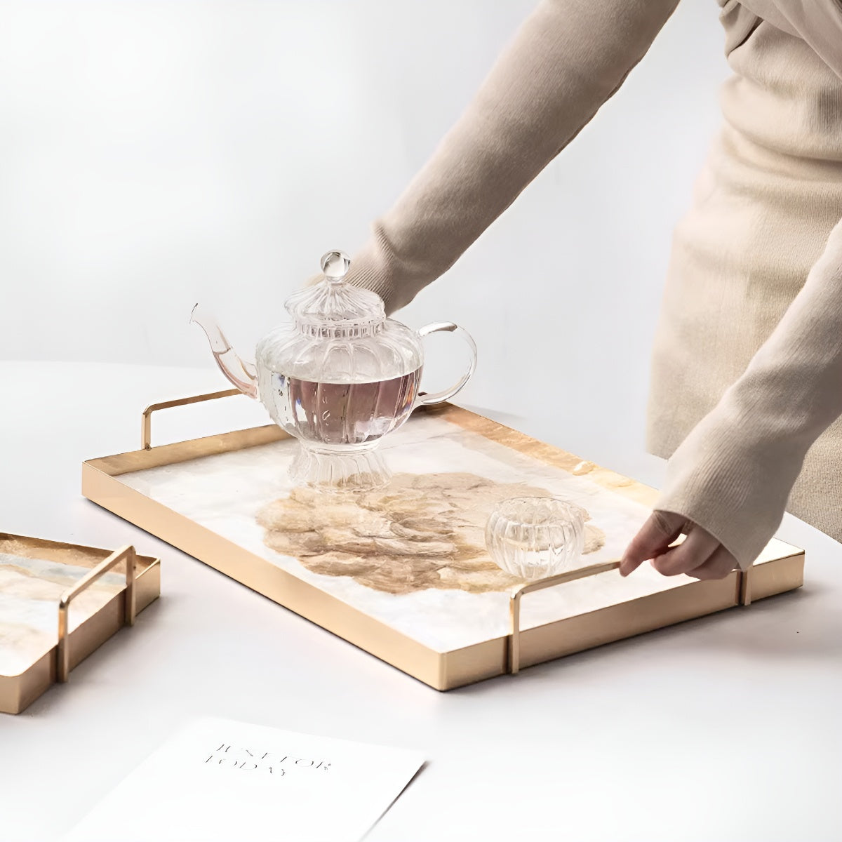 Golden Metal Frame Shell Tray